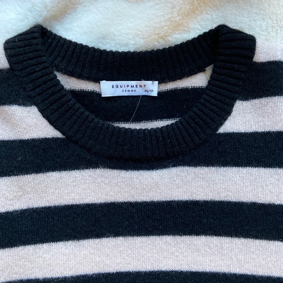 Equipment Femme Stripped 100% Cashmere Sweater - Picture 4 of 8